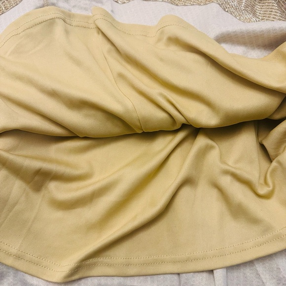 Lulu’s Apryl Mae Gold Glitter Metallic Halter Skater Dress Womens Medium NWT - Picture 11 of 14